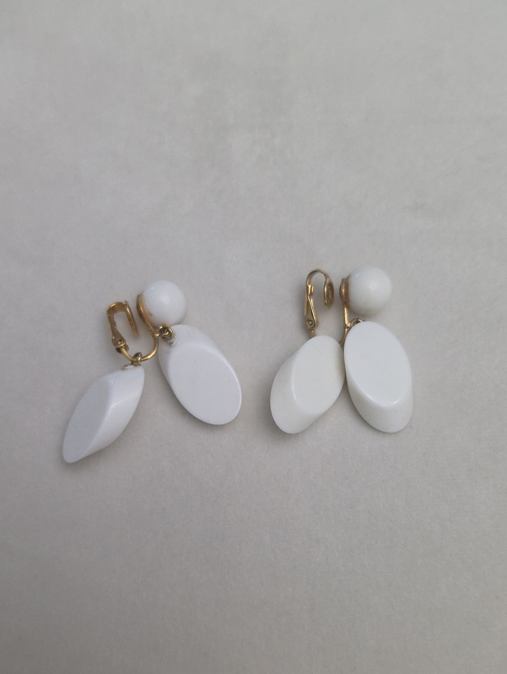 Trifari White Bead and Oval Drop Clip-On Earrings